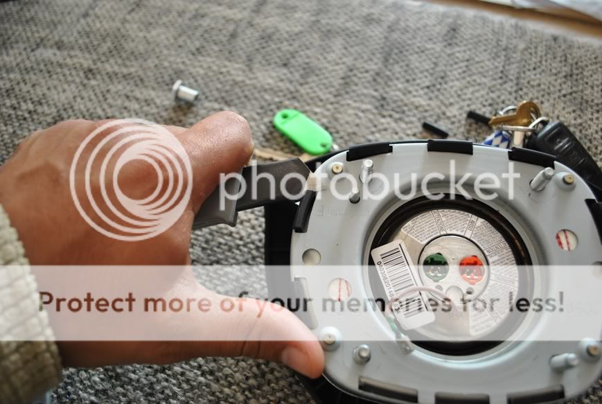 DIY Replace and remove Airbag Cover VW GTI Forum / VW