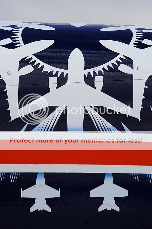 IMAGE: http://i460.photobucket.com/albums/qq326/WingsofFuryPhotography/2012%20Assorted/IMG_0378.jpg